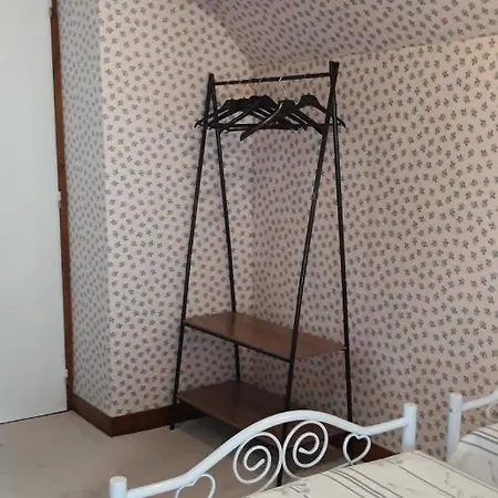 Couette-café Le Suisse - Aux Fleurs 3*
