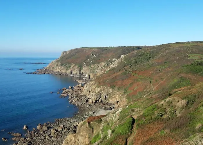 Le Suisse - Aux Fleurs Bed & Breakfast 3*