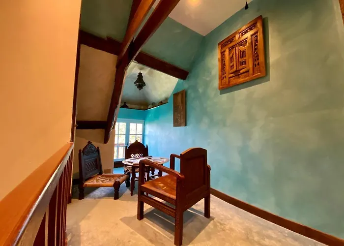 Le Suisse - Aux Fleurs 3* Le Vicel